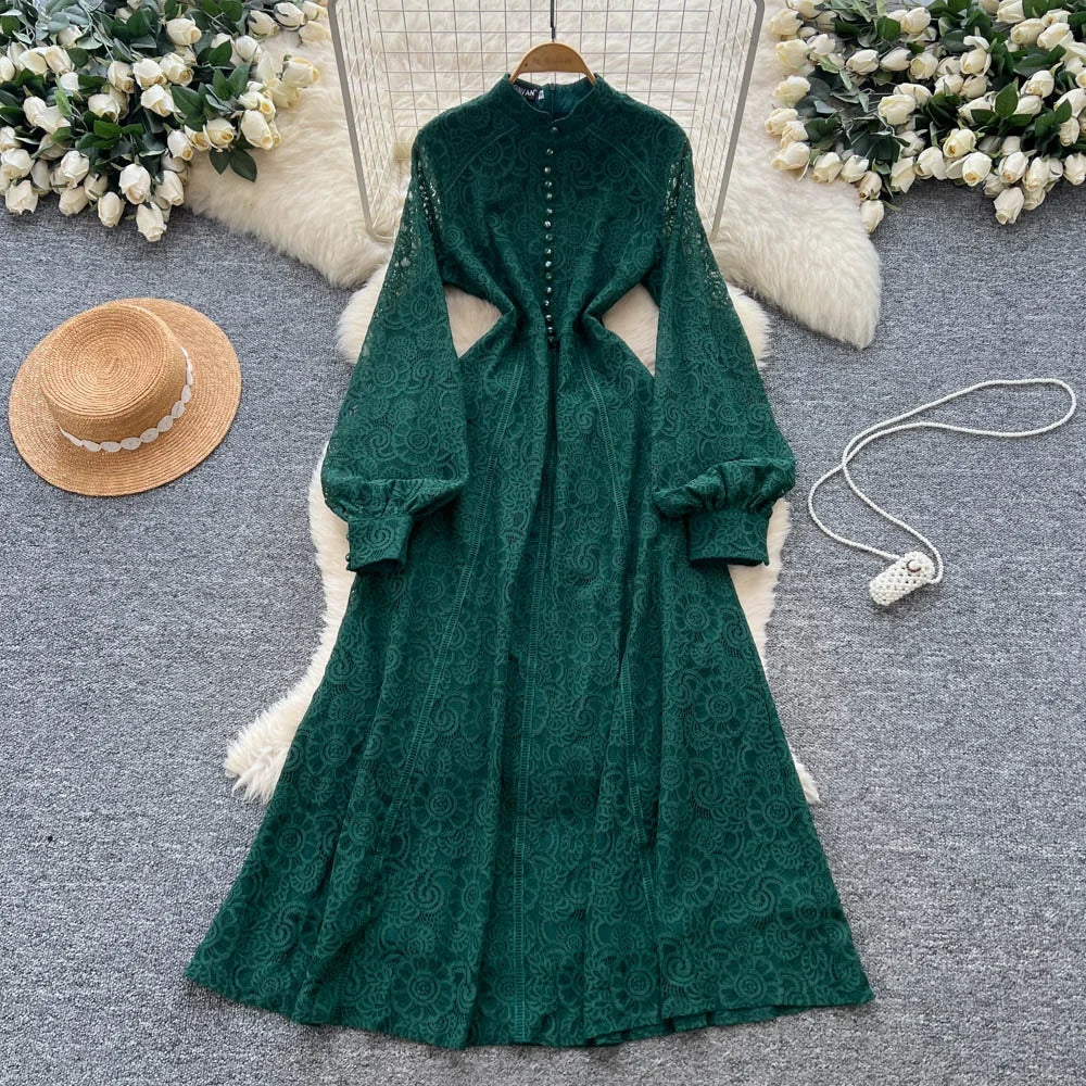Retro Embroidery Lace Midi Dress – Waist-Slimming Elegant Style