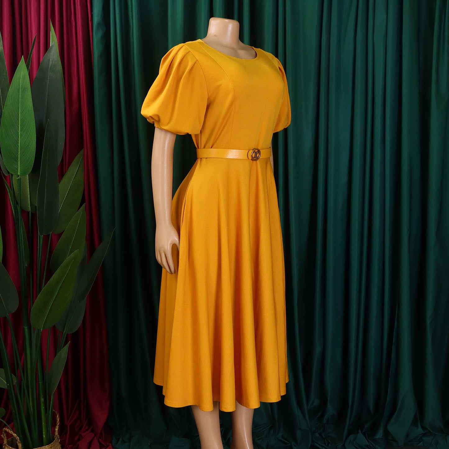 Elegant Summer Puff Sleeve Midi Dress with Belt