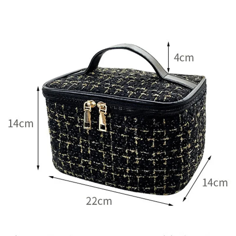 2026 New Women's Bag Knitted Style Makeup Bag Portable Portable Portable Makeup Bag Fashionable Large Storage Bag BX100