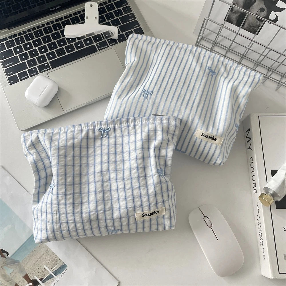 Striped Plaid Embroidered Makeup Bag Women Cosmetic Bag Portable Zipper Makeup Travel Organizer Female Toiletry Storage Pouch