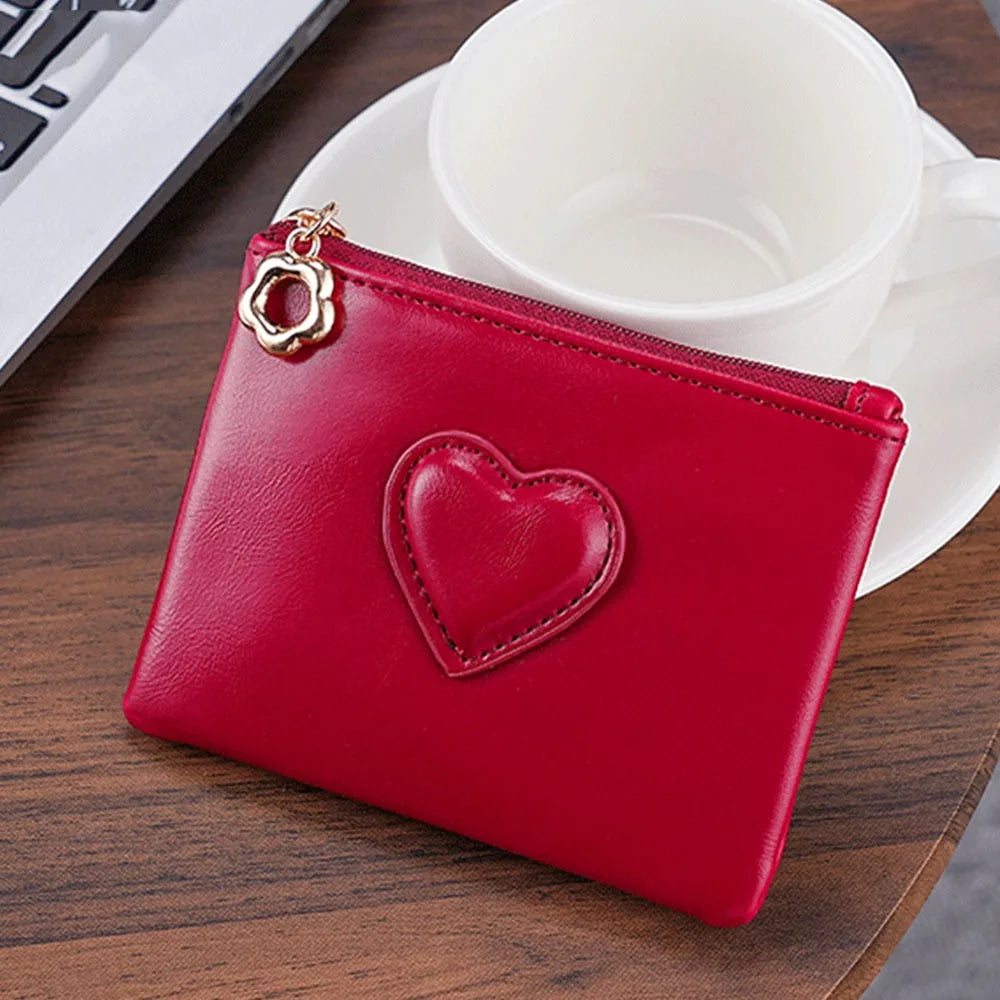 Women Lightweight PULeather Card Holder Cute Heart Shaped Small Wallet Multi-card Anti-magnetic Card Holder Travel Cash Coin Bag
