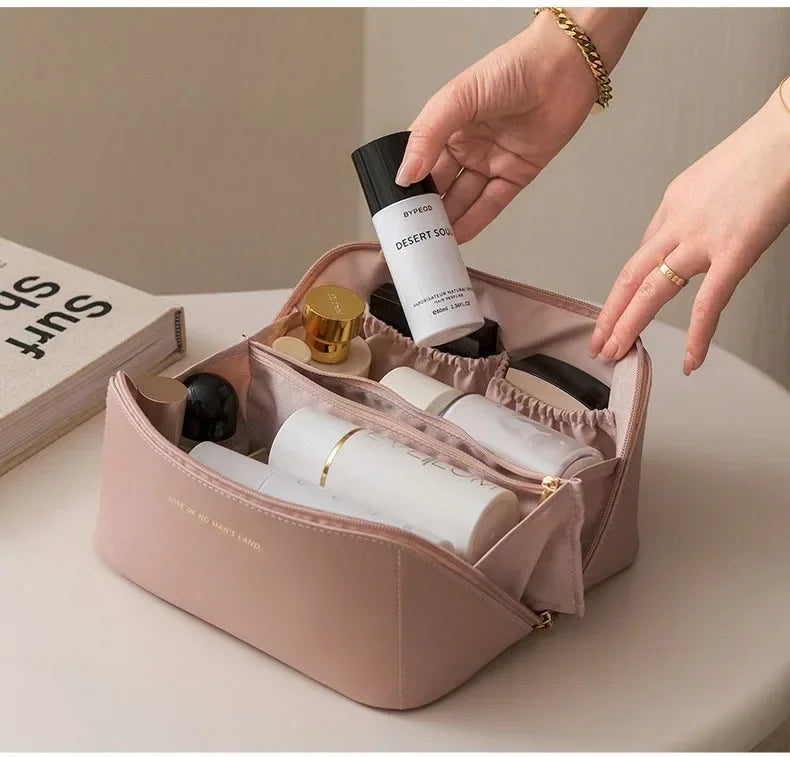 Makeup Bag Portable Large Capacity Beauty and Skincare Storage Bag High Appearance Level Waterproof Clutch Bag