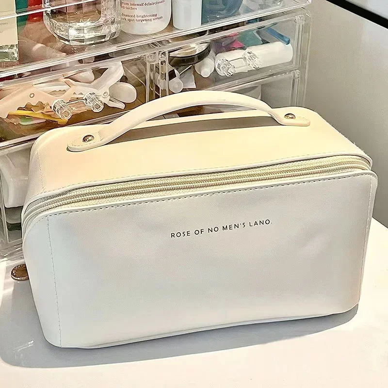 Makeup Bag Portable Large Capacity Beauty and Skincare Storage Bag High Appearance Level Waterproof Clutch Bag