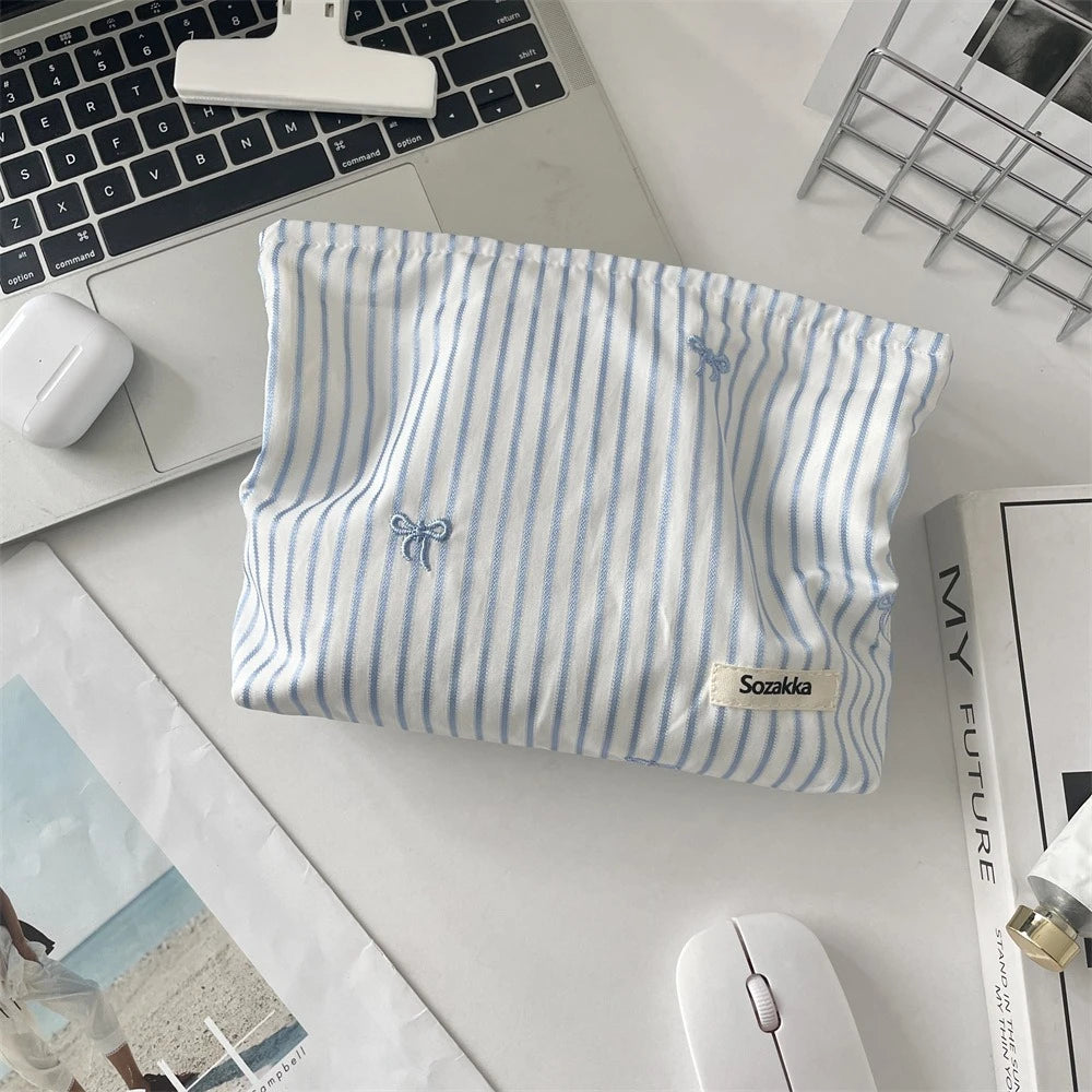 Striped Plaid Embroidered Makeup Bag Women Cosmetic Bag Portable Zipper Makeup Travel Organizer Female Toiletry Storage Pouch