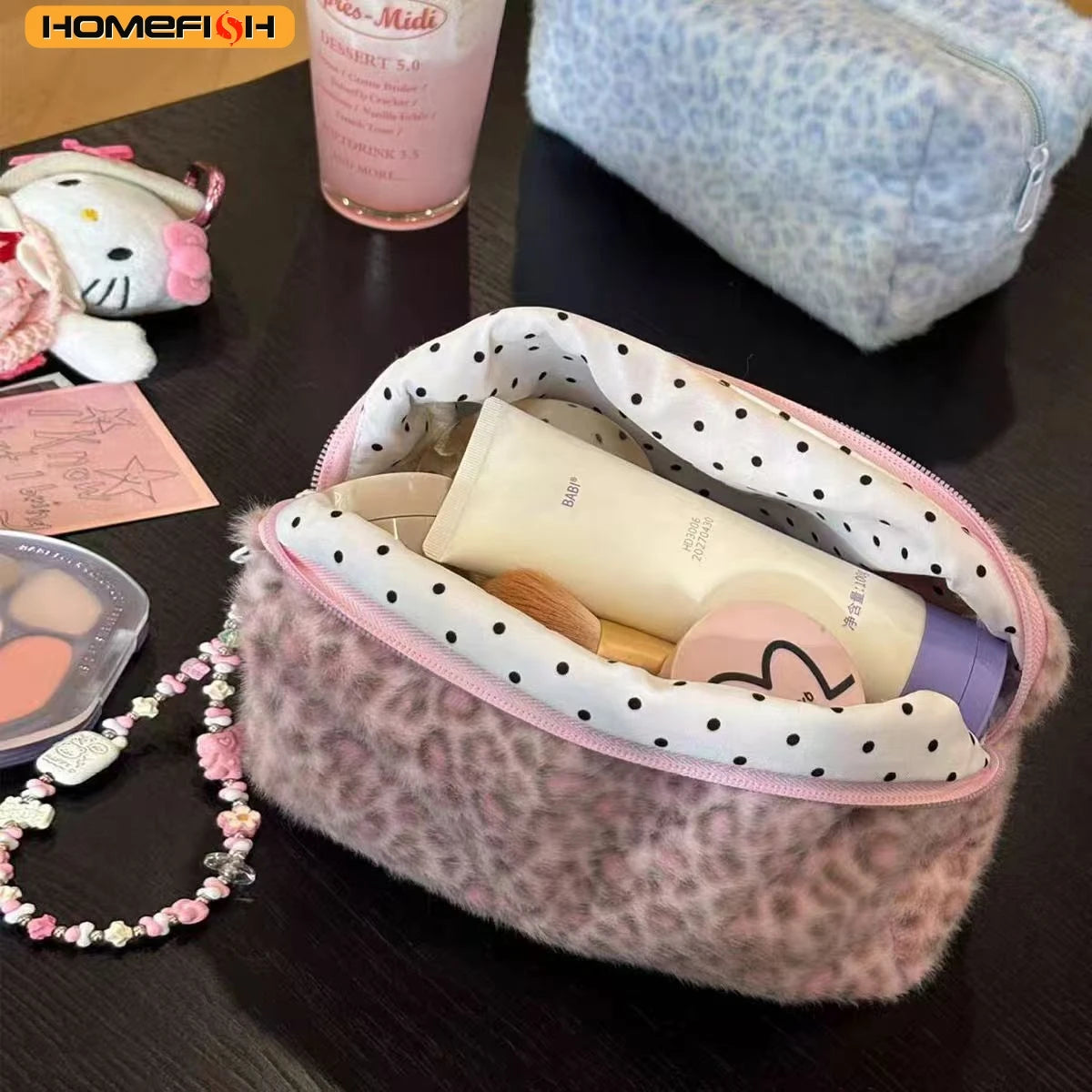 HOMEFISH Durable Fuzzy Makeup Bag Large Capacity Leopard Print Toiletry Organizer Portable Cosmetic Bag Girls Travel Storage