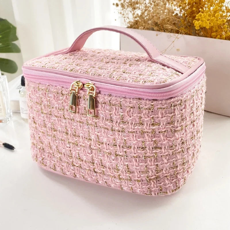 2026 New Women's Bag Knitted Style Makeup Bag Portable Portable Portable Makeup Bag Fashionable Large Storage Bag BX100