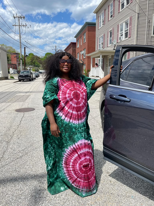 Kaftan Tie-Dye Vert Émeraude & Rose – Élégance Africaine