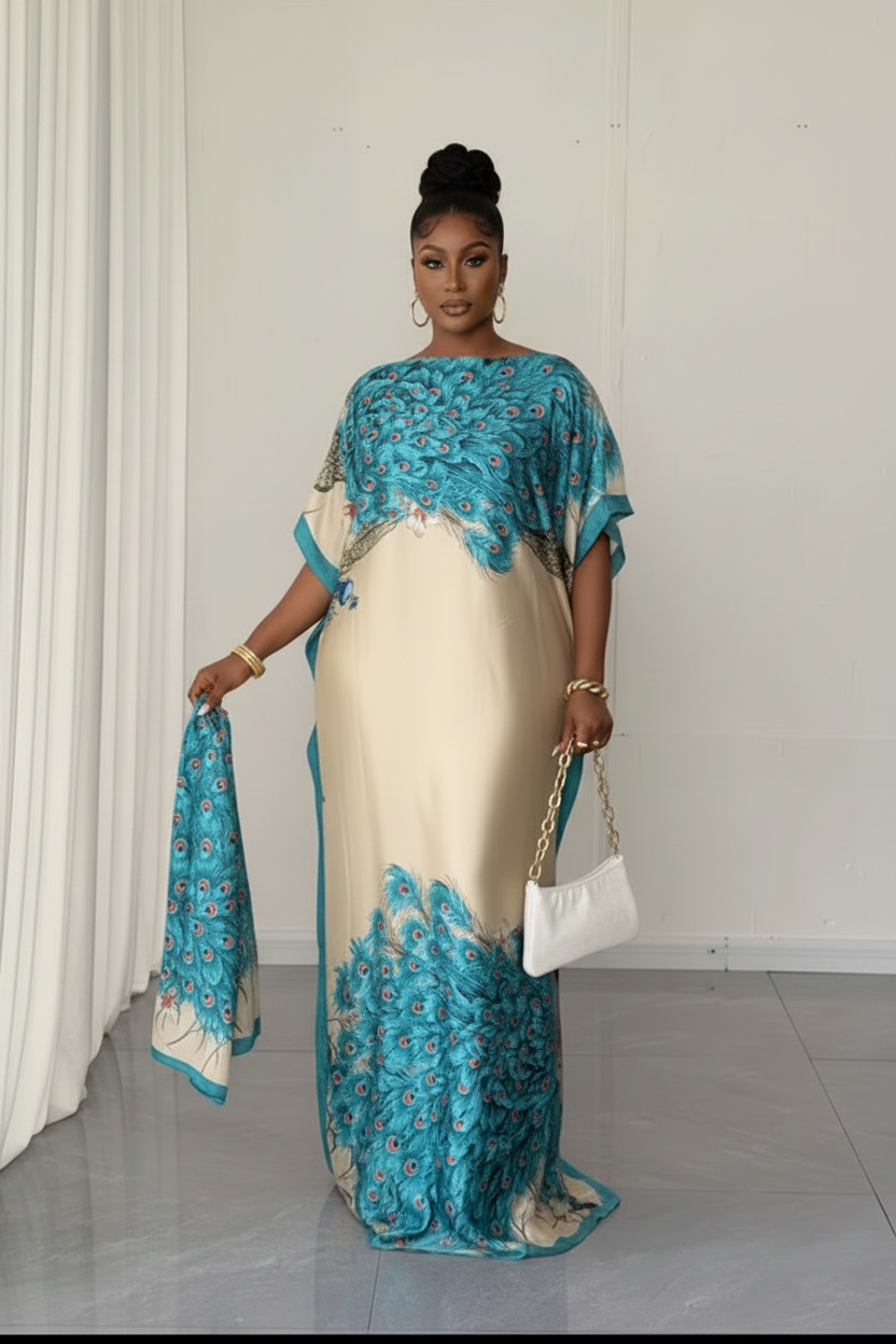 Peacock Kaftan – Foulard en main