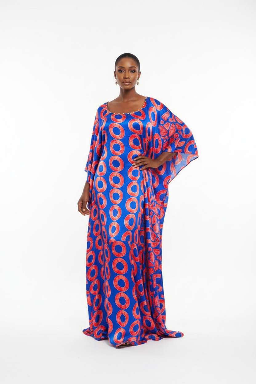 Robe bleue cercles rouges sur mannequin
